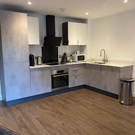 Icona - Brand New City Centre Apartment Йорк Экстерьер фото
