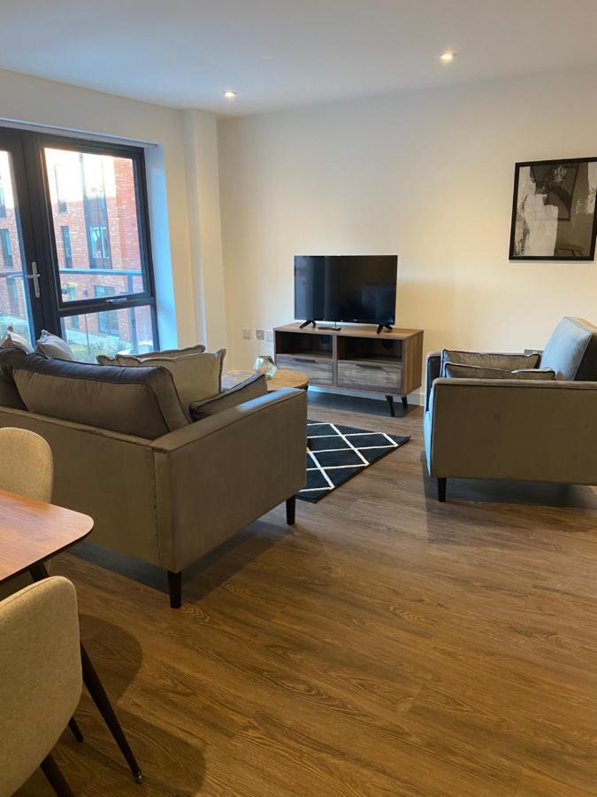 Icona - Brand New City Centre Apartment Йорк Экстерьер фото